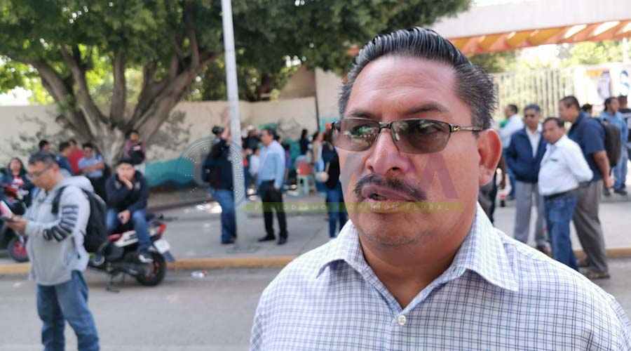 STEUABJO para labores en CU y bloquea vialidades