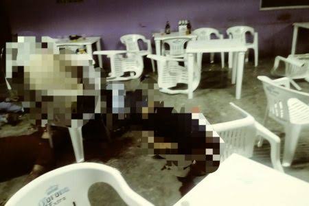 Previo al grito, comando armado irrumpe en bar de Tabasco y ejecuta a cinco personas