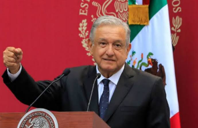 AMLO dará 20 “Vivas” en su primer grito oficial