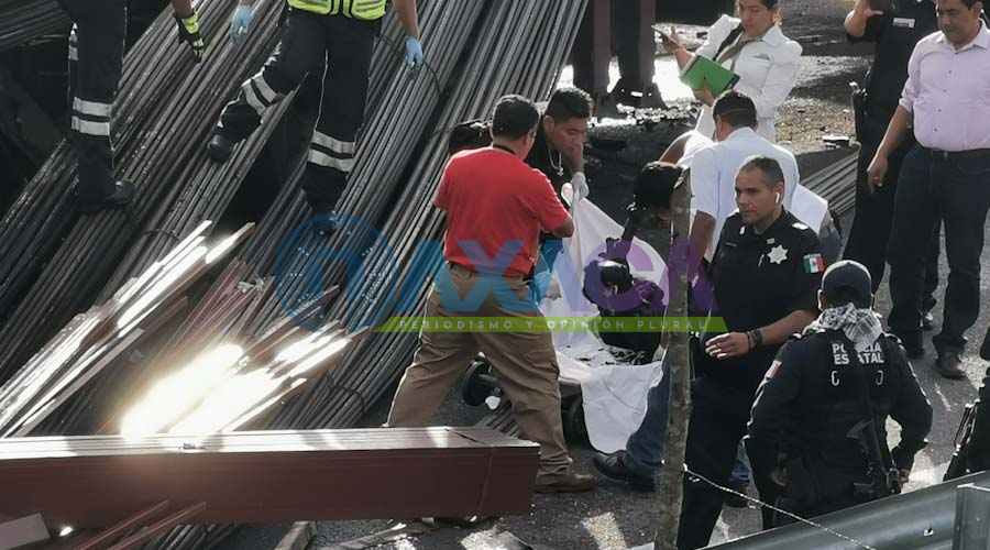 Identifican a trailero calcinado; después de 24 horas liberan la autopista