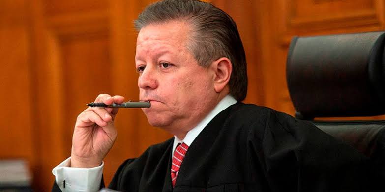 Magistrado que renunció a la SCJN es investigado por depósito de 80 Mdp