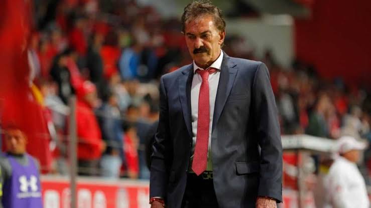 Ricardo La Volpe queda fuera del Toluca