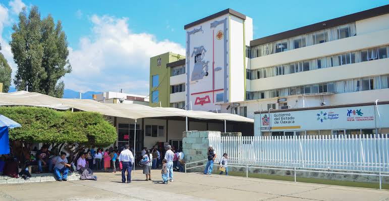 Pierde la vida mujer que dio a luz en pasillo del Hospital Civil de Oaxaca