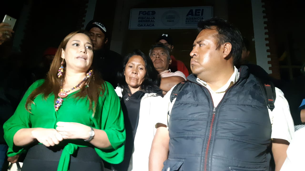 Privan de su libertad a dirigente de la CLTM Guadalupe Díaz en la Fiscalía de Oaxaca