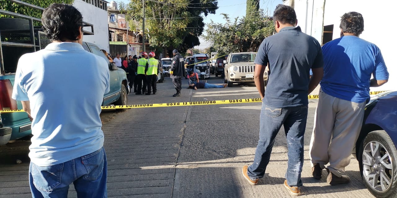 Balacera deja una mujer sin vida en Volcanes, Oaxaca