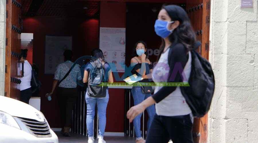 Aumentan a 138 los casos de COVID-19 en Oaxaca; la gente continúa sin quedarse en casa