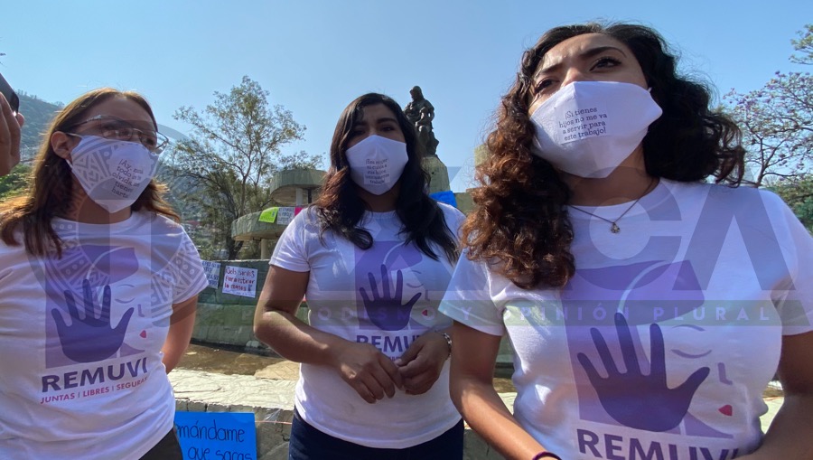 REMUVI se manifiesta para visibilizar violencia alrededor de la maternidad, Oaxaca