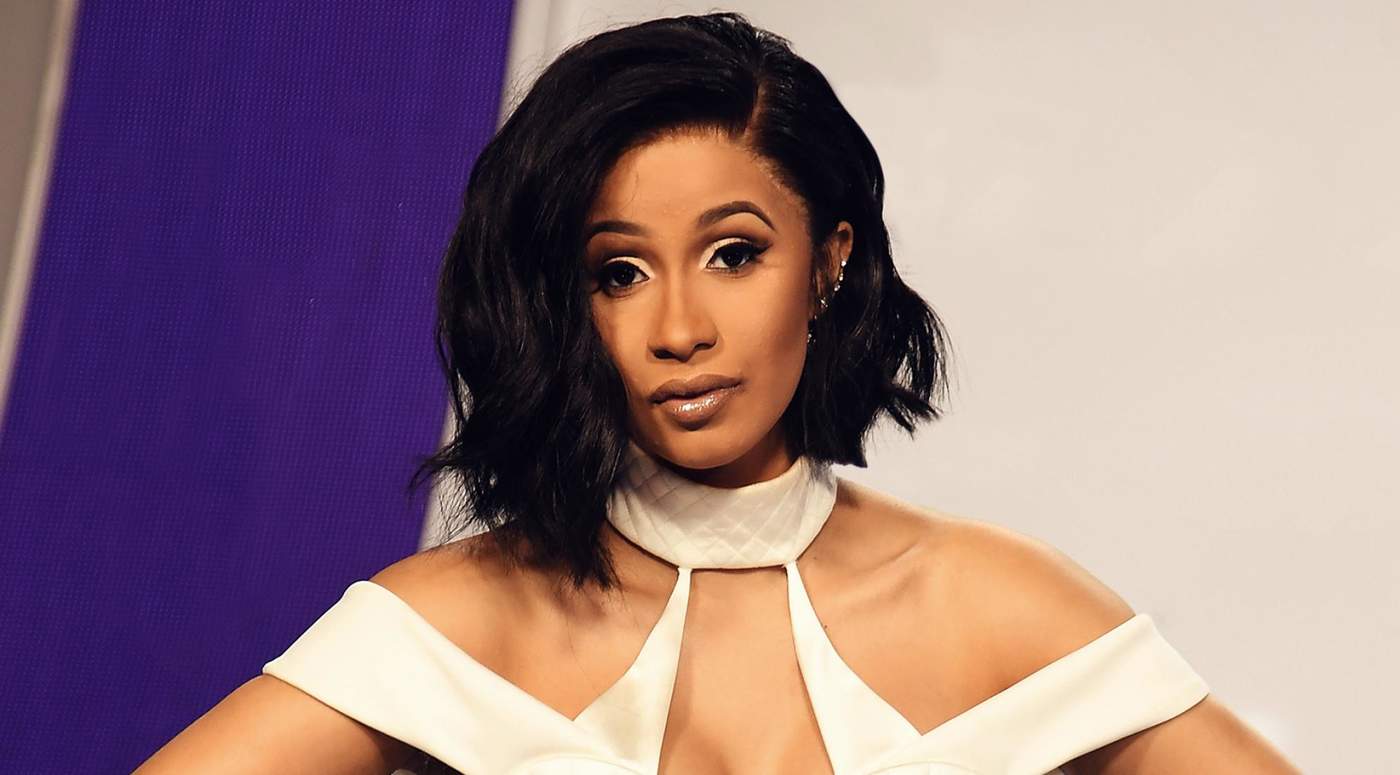Cardi B sorprede al cantar amor eterno