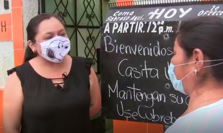 Donar comida fue el regalo de cumpleaños que pidió Jhon.