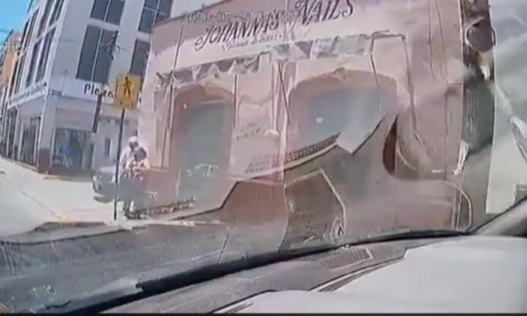 Atacan a policías en Zacatecas, los agresores fueron 2 mujeres y 2 hombres.