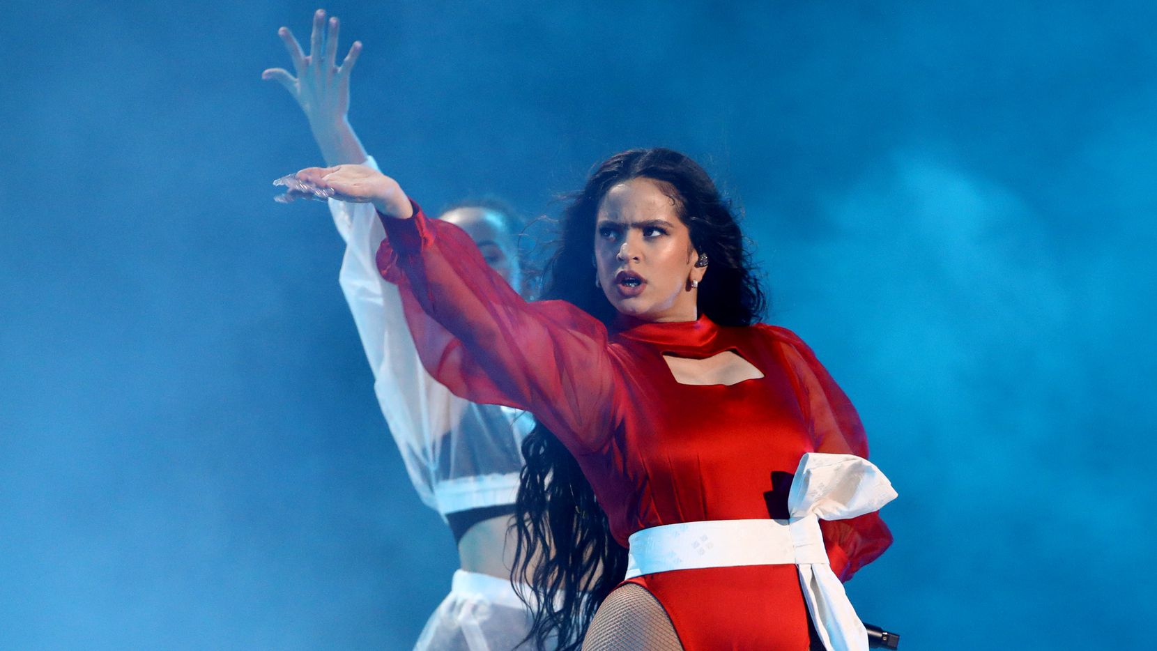 Rosalía y el rapero Travis Scott lanzaran nuevo tema musical