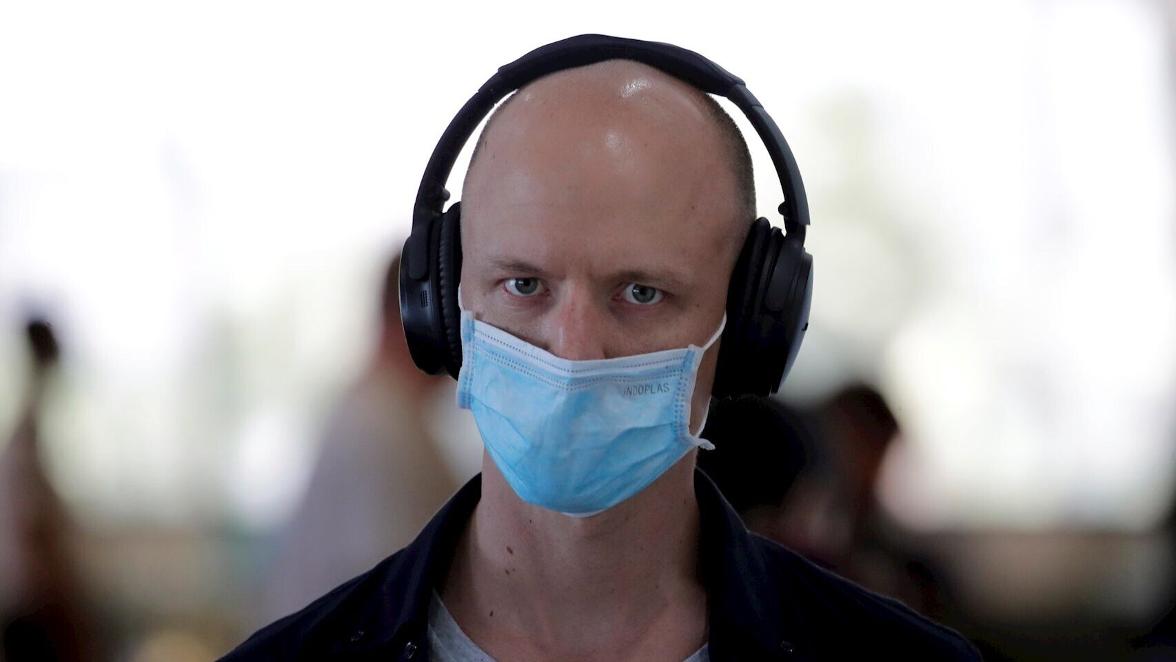 COVID-19 podría transmitirse a través del semen