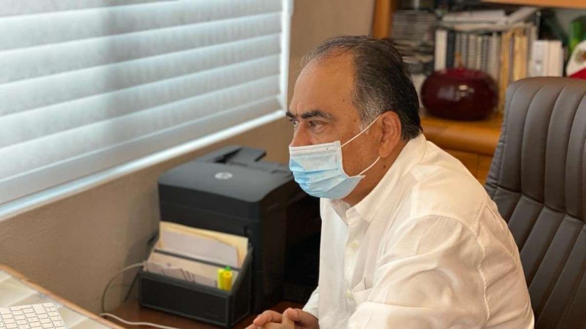 Gobernador de Guerrero da positivo a prueba de COVID-19.