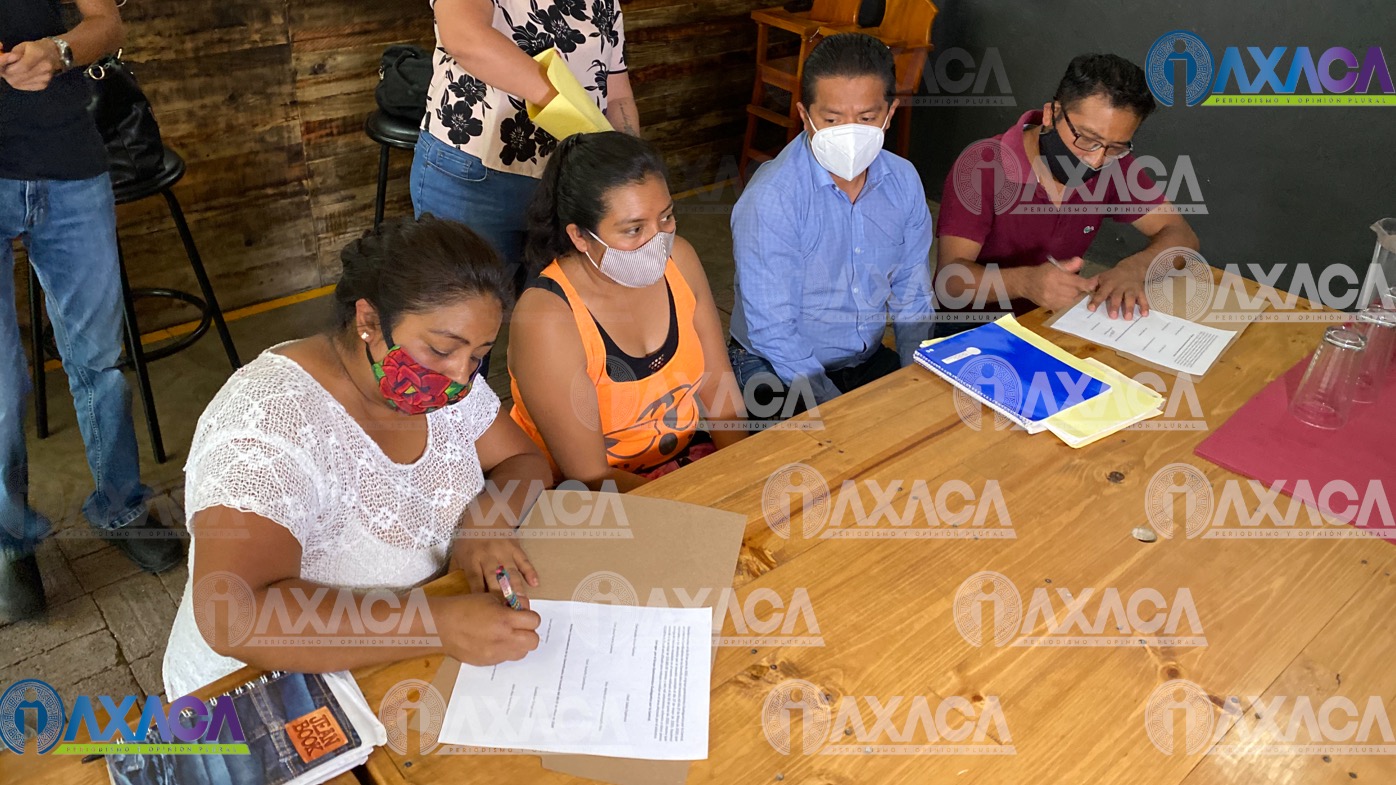 Chefs organizan Guelaguetza por la Central de Abasto; entregan dinero en efectivo
