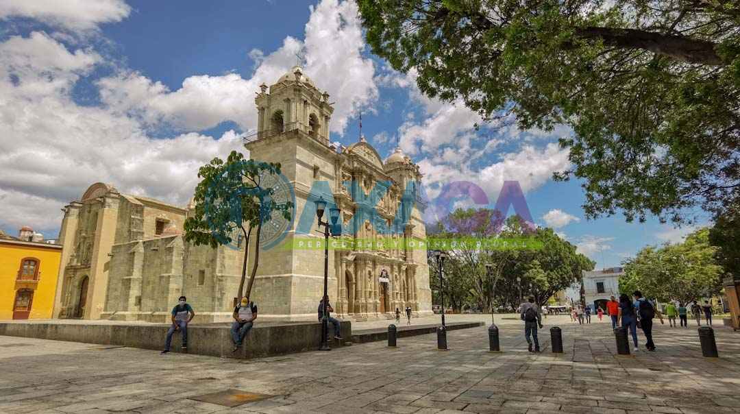 En Oaxaca bajan defunciones, casos positivos de COVID-19 siguen en aumento