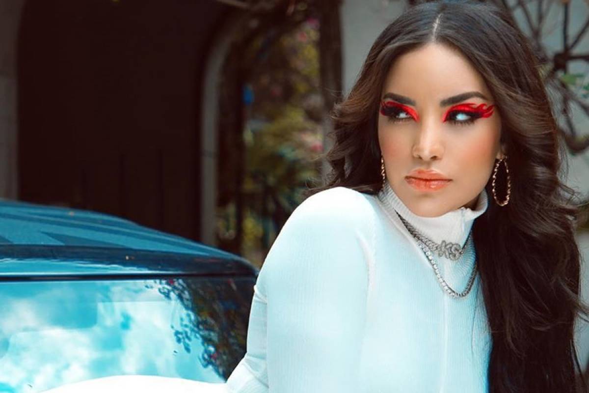 Kimberly Loaiza luce mas sensual que nunca.