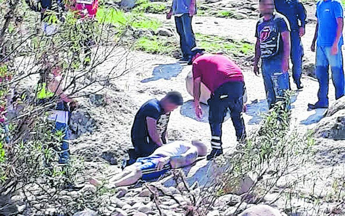 Hombre pierde la vida tras rescatar a su hija