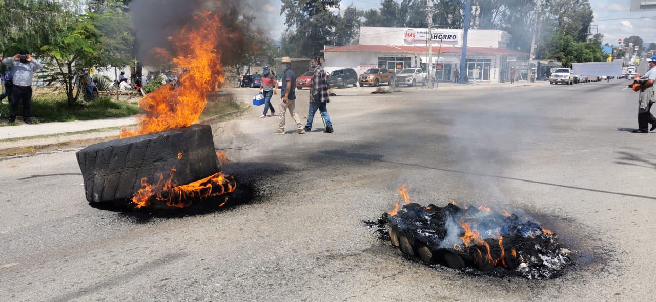 Ante nula respuesta de gobierno del estado, autoridades de la mixteca protestan en Oaxaca