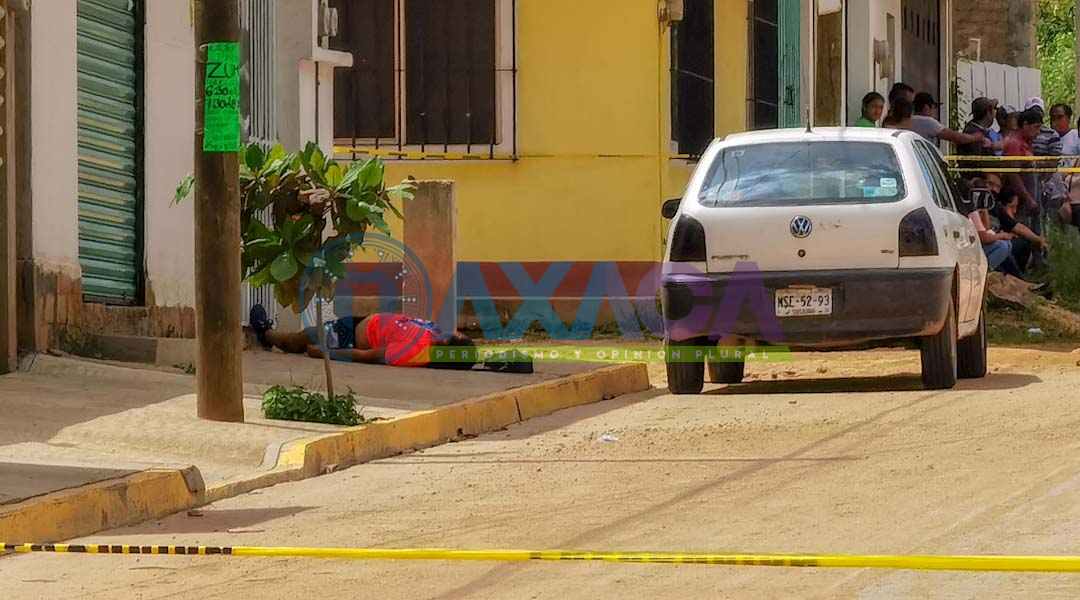Ataque armado deja una mujer sin vida y un hombre lesionado en Santa Cruz Xoxocotlán