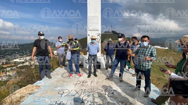 Ambientalistas y autoridades de gobierno van por la protección del cerro del Crestón