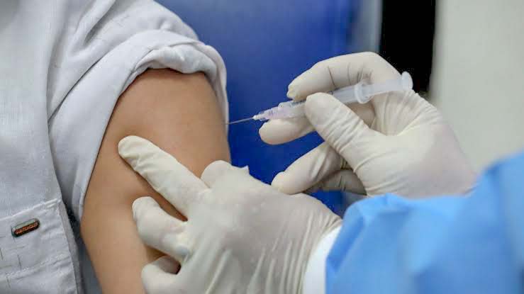 Sedena vacunará a personal médico en Oaxaca; Sección 35 requiere 10 mil dosis