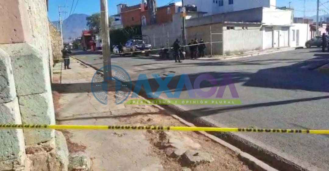 Hallan sin vida a Policía Estatal en jardín de niños de Oaxaca