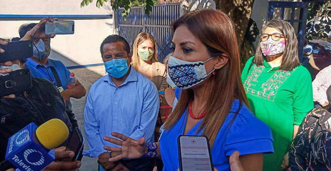 Se registra Ale Morlan en el PAN como precandidata a la presidencia municipal de Oaxac de Juárez