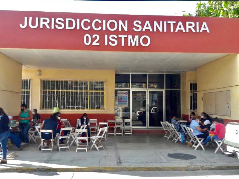 Sección 35 se va a paro masivo, denuncian nula atención del aún titular de salud Márquez Heine