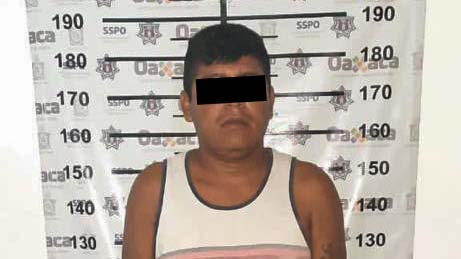Por posesión de narcóticos, Policía Estatal detiene a persona en Tututepec