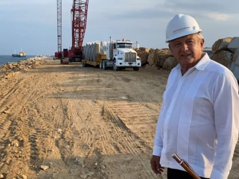 En su visita a Oaxaca, AMLO informó que Corredor del Istmo de Tehuantepec quedará en manos de Semar