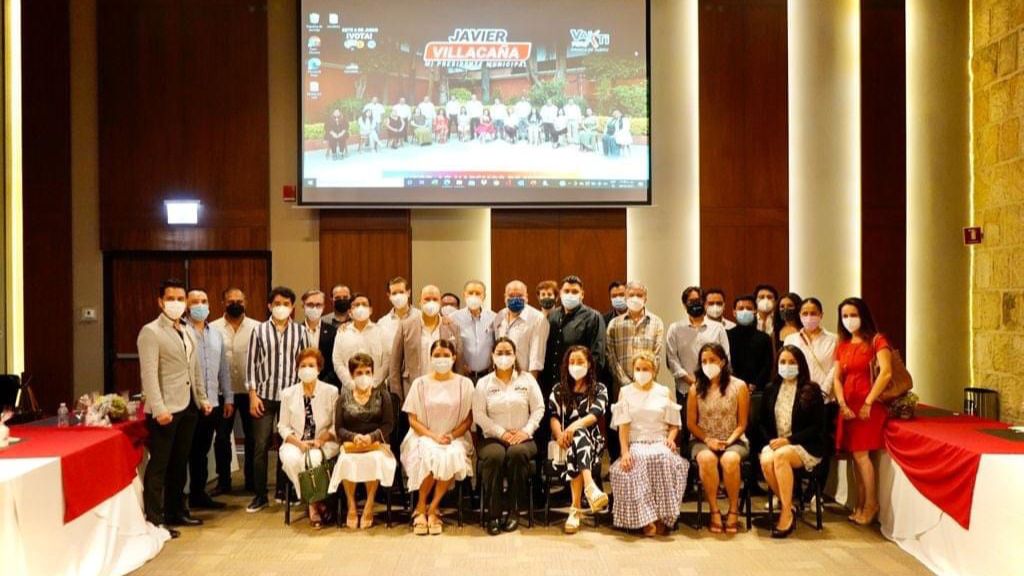 Javier Villacaña Jiménez a un aliado del desarrollo: Empresarios