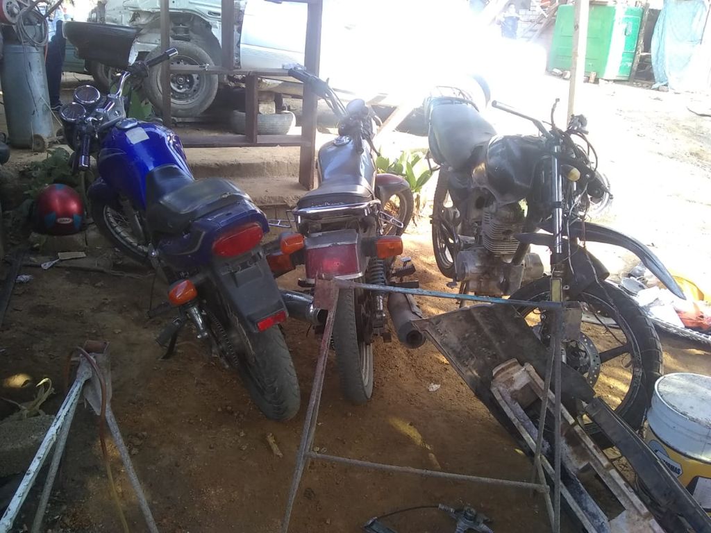 Seguridad Estatal y Municipal desarticulan banda de dedicada al robo de vehículos en Oaxaca