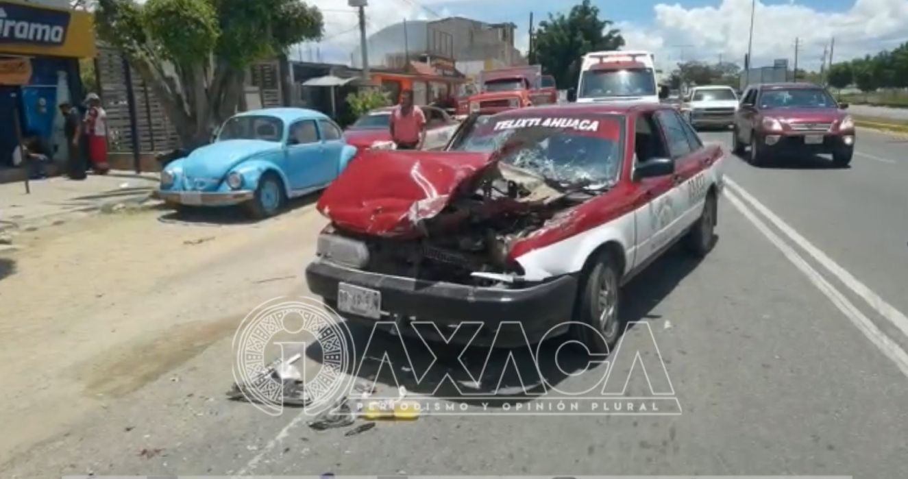 Aparatoso accidente en la Joya deja seis lesionados a bordo de un taxi