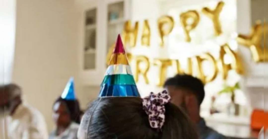 Novio llega a fiesta de cumpleaños y arma balacera contra invitados