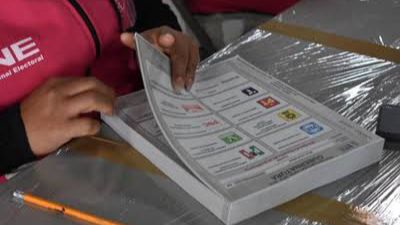 Las y los oaxaqueños van a las urnas en las elecciones más grandes de la historia