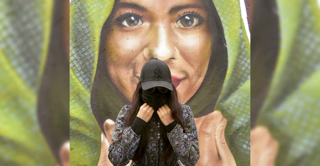 Pintan mural en Iztapalapa en honor a María Elena Ríos, saxofonista oaxaqueña