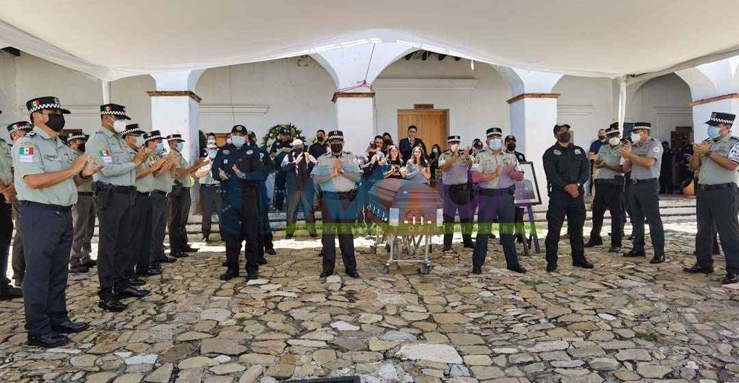 Rinden homenaje a Omar Chepetla director de investigaciones de la AEI, Oaxaca