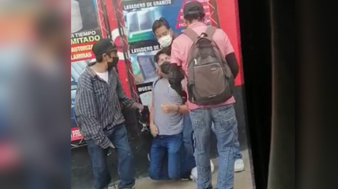 En prisión y vinculado a proceso “El Mojarra”, probable responsable de robo con violencia en la Central de Abasto