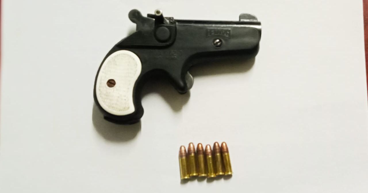 Asegura Policía Estatal a dos personas por portación de arma de fuego sin licencia