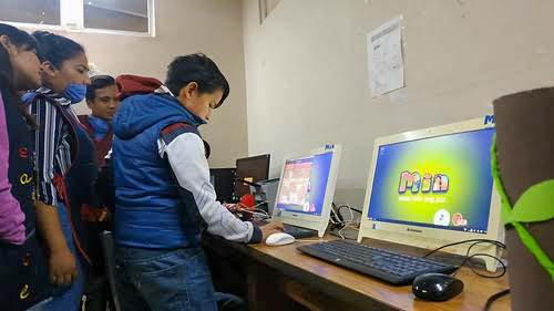 Proyecto Min, dona computadoras recicladas para reducir deserción escolar