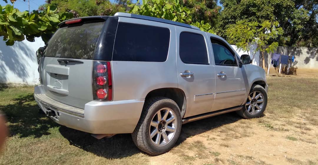 Policía Estatal decomisa camioneta blindada en la Costa de Oaxaca