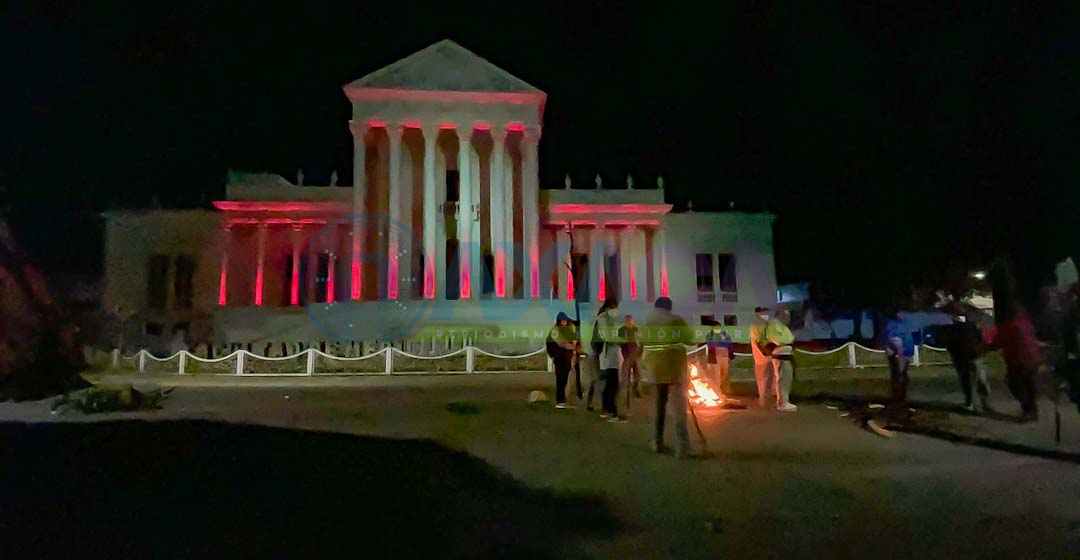 Reactivan bloqueos integrantes del Sindicato 3 de Marzo en la capital, Oaxaca