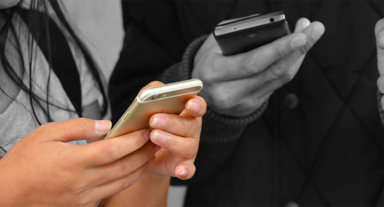 Desdibujado activismo con celulares