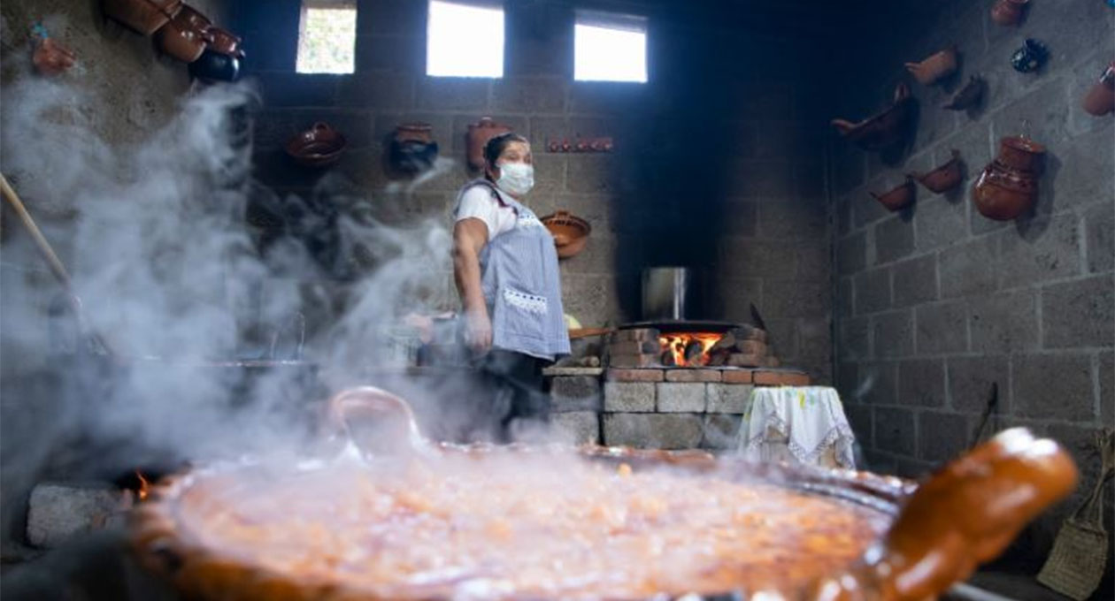 Mayordomías oaxaqueñas, de la tradición a los actos de campaña