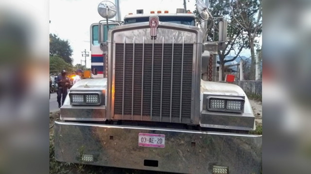 Policía Estatal recupera tractocamión en la Cuenca tenía reporte de robo