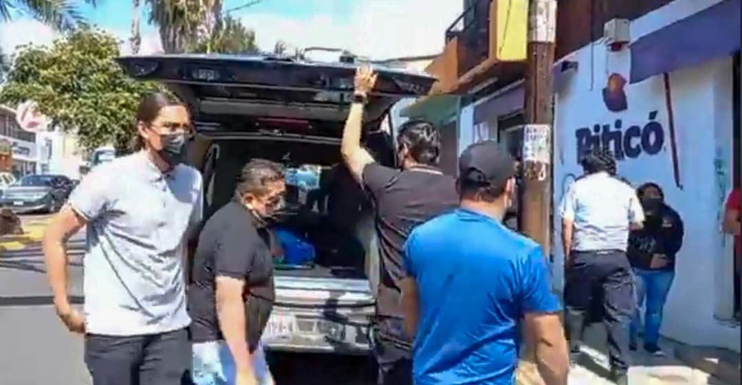 VIDEO: en calles de la Colonia Reforma deja de existir una persona del sexo masculino, se presume se infartó