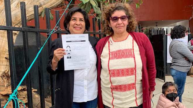 Dora del Rocío Bolaños se registra como candidata a la agencia de San Martín Mexicapan