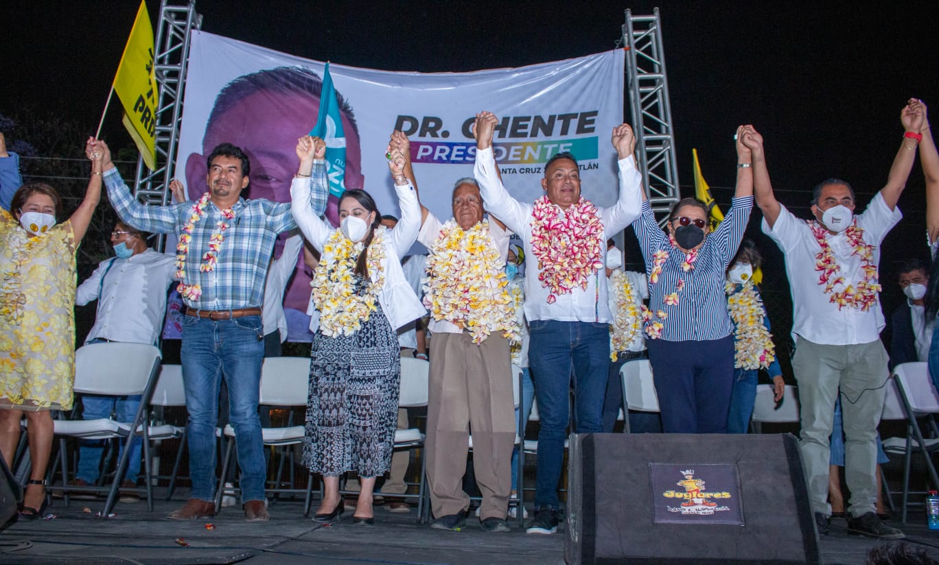 ¡Hoy la victoria es para el pueblo!: Chente Castellanos