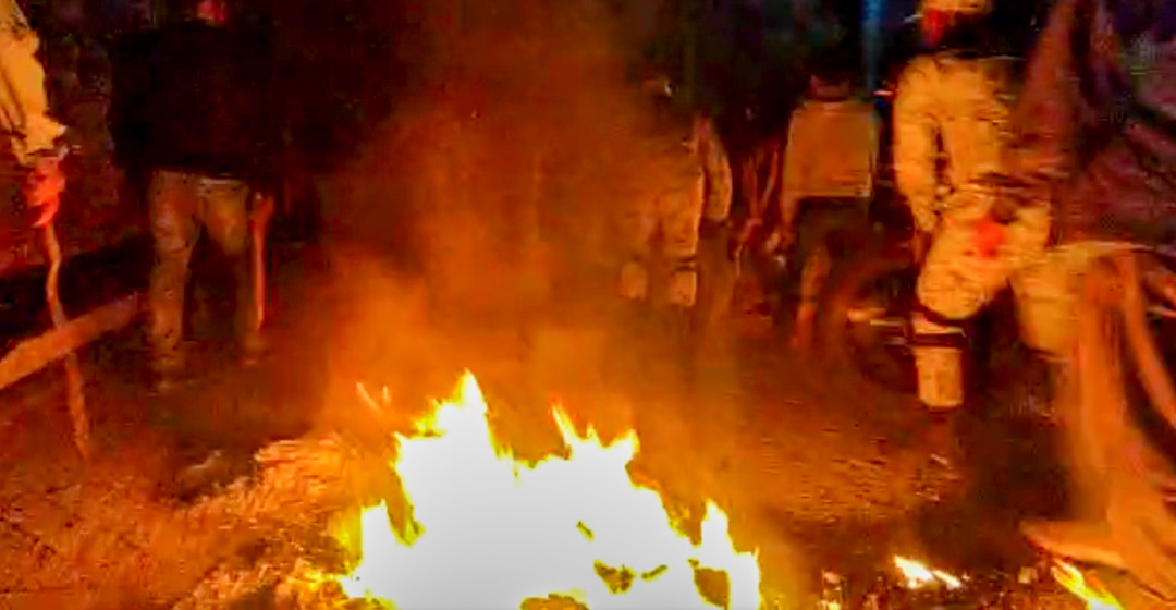 Modelo Oaxaca: retienen a más funcionarios en San Cristobal Amatlán, se agrava conflicto