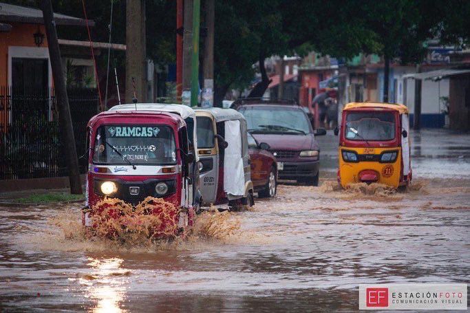 Hay inundaciones en la región Costa del estado